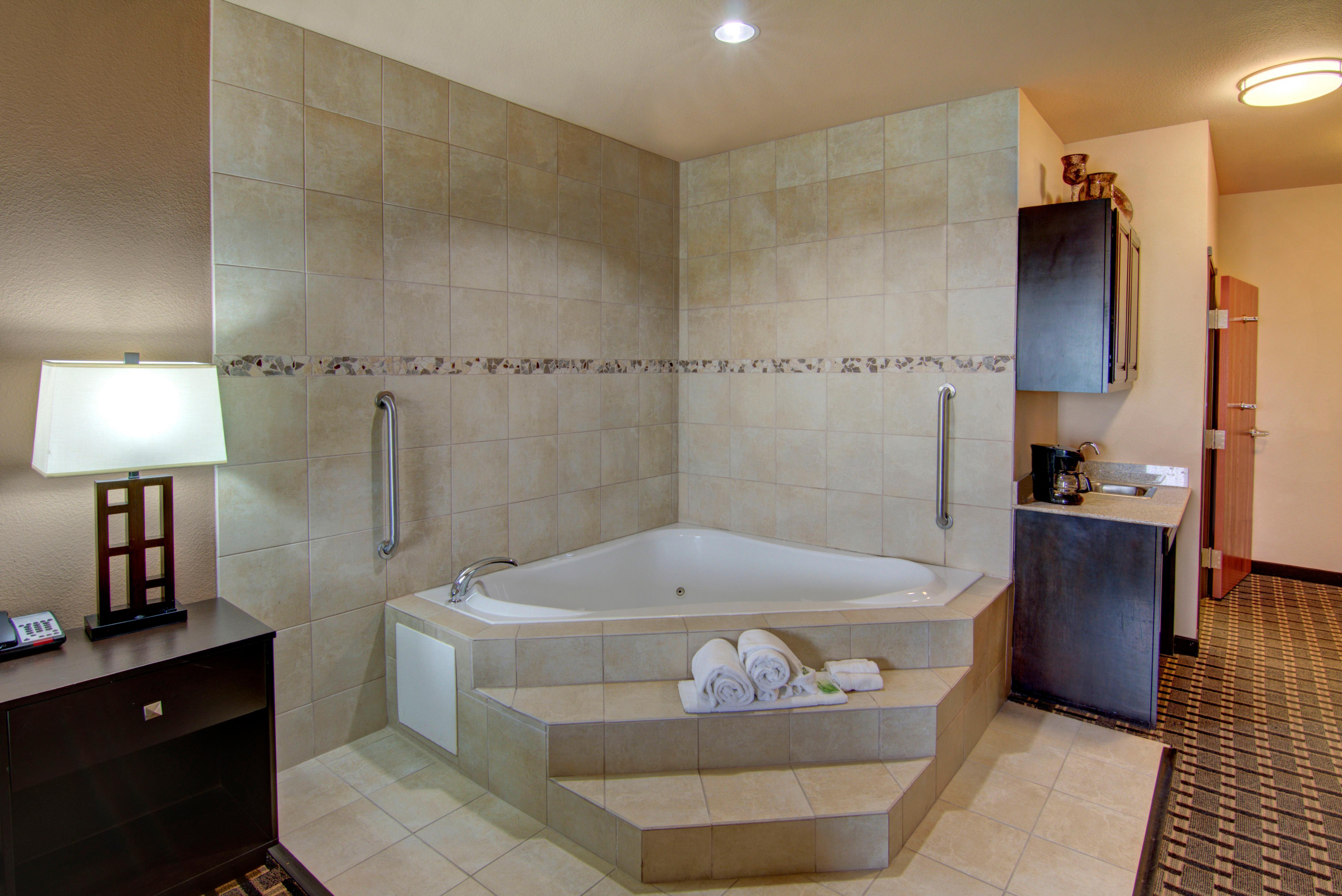 Holiday Inn Express Hotel & Suites Huntsville By Ihg מראה חיצוני תמונה