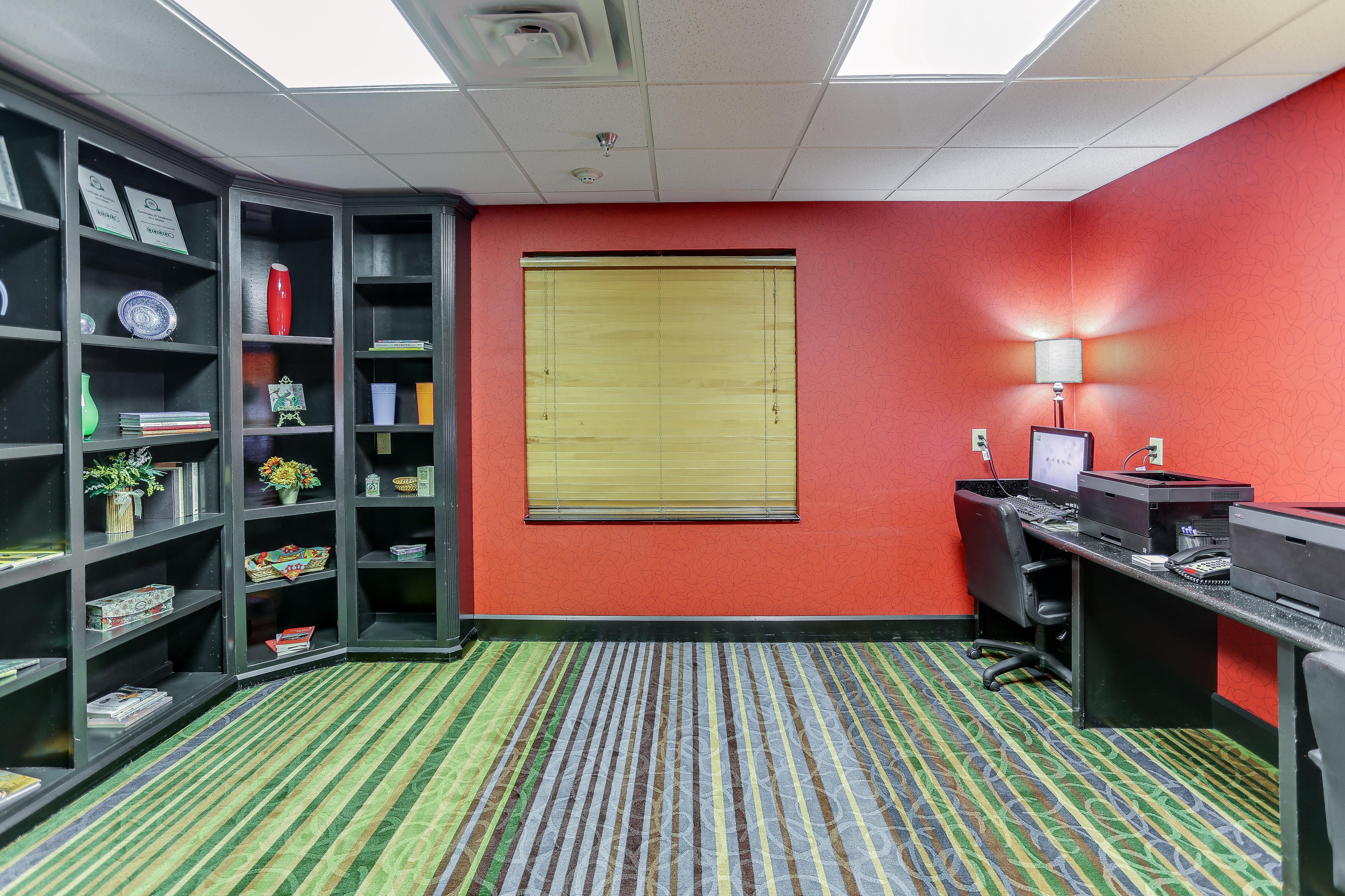 Holiday Inn Express Hotel & Suites Huntsville By Ihg מראה חיצוני תמונה