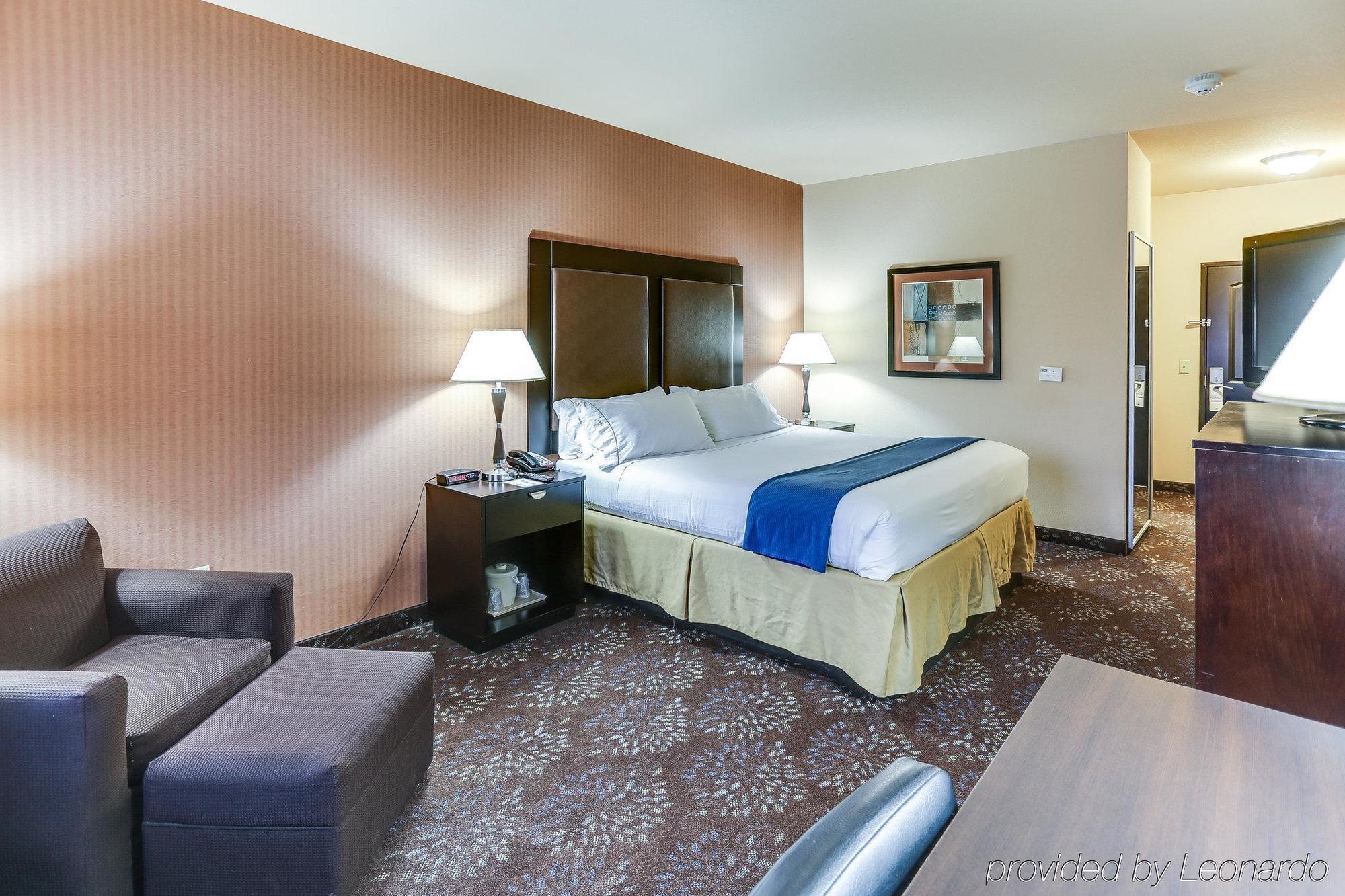 Holiday Inn Express Hotel & Suites Huntsville By Ihg מראה חיצוני תמונה