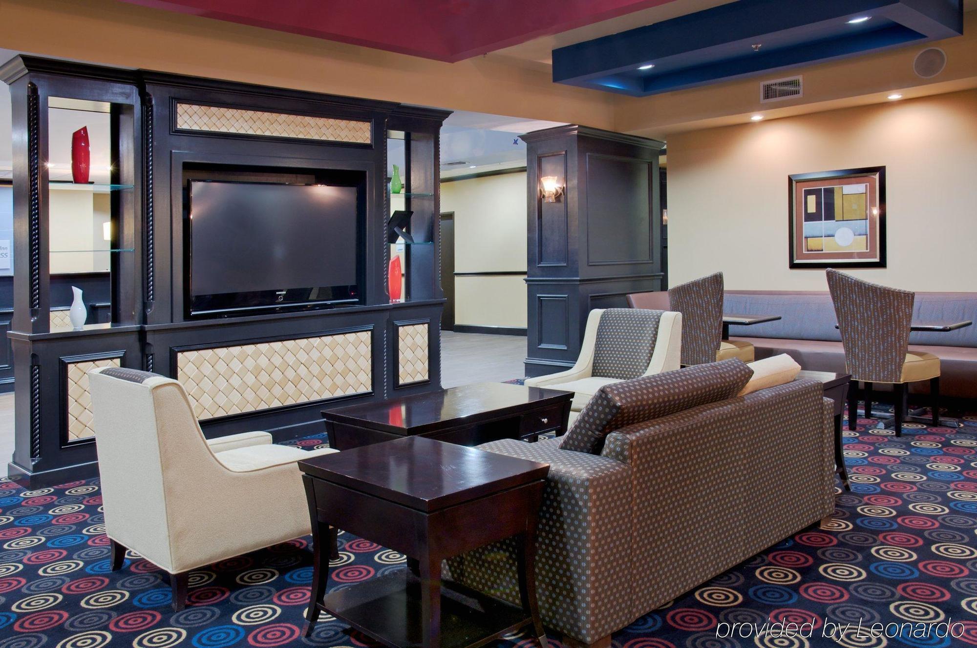 Holiday Inn Express Hotel & Suites Huntsville By Ihg מראה חיצוני תמונה