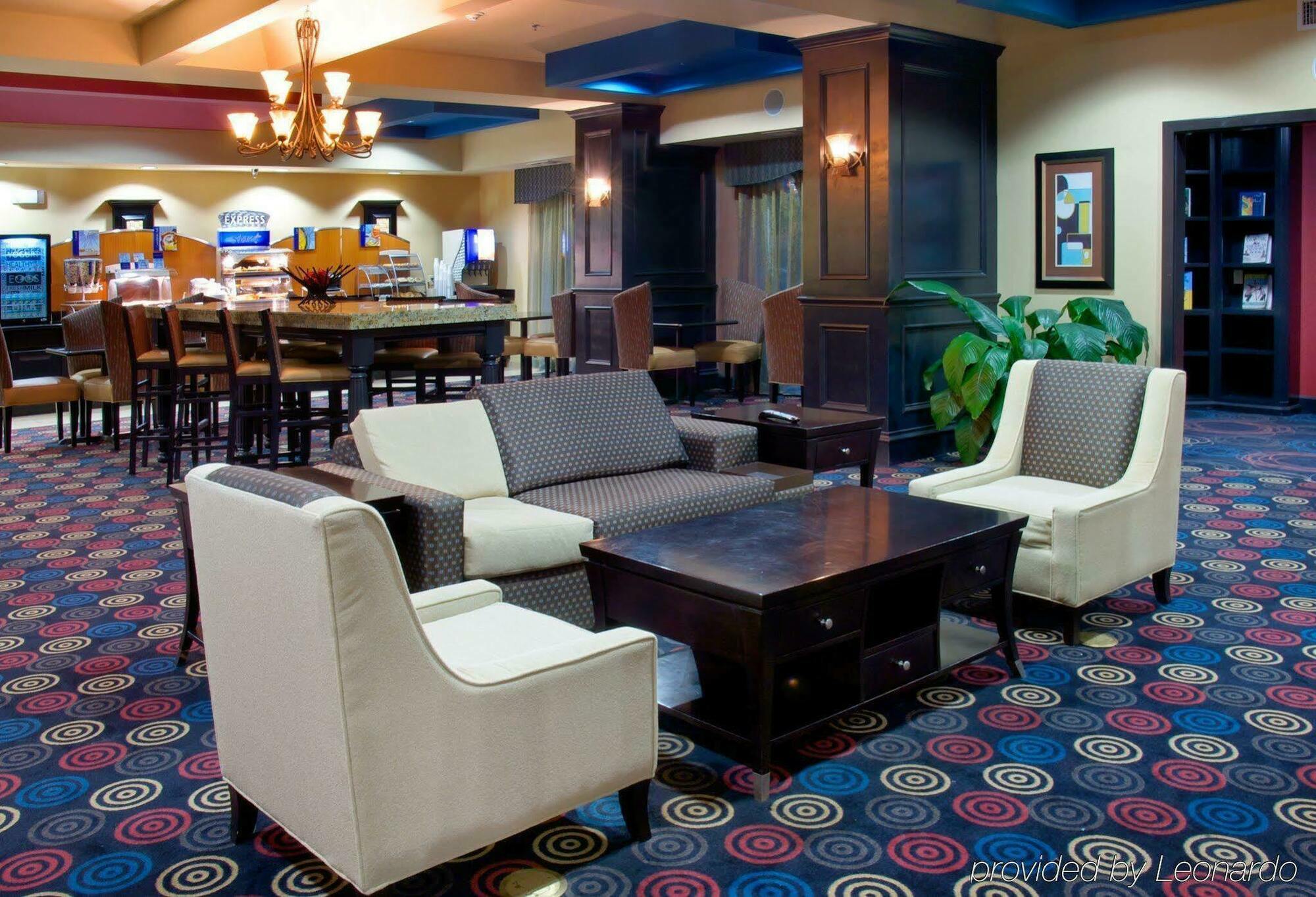Holiday Inn Express Hotel & Suites Huntsville By Ihg מראה חיצוני תמונה